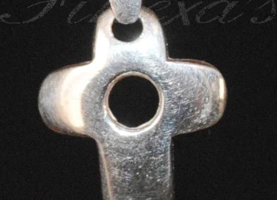 Dije “Cruz en 3D” Plata 950 2