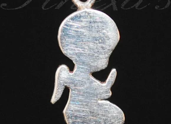 Dije de “Niño orando” Plata 950 2