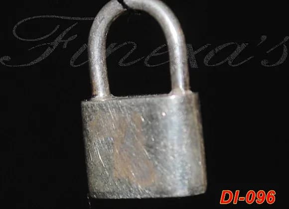 Dije de un candado 3D Plata 950 2