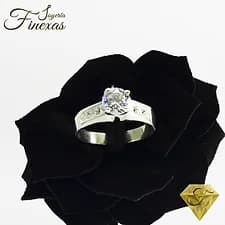 Anillo de compromiso en Plata 950 de 5 Zircones